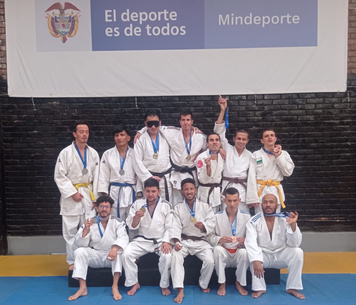 QUINDIANOS ‘SALVAVIDAS’ GANARON 6 MEDALLAS EN CLASIFICATORIOS A JUEGOS PARANACIONALES 2023