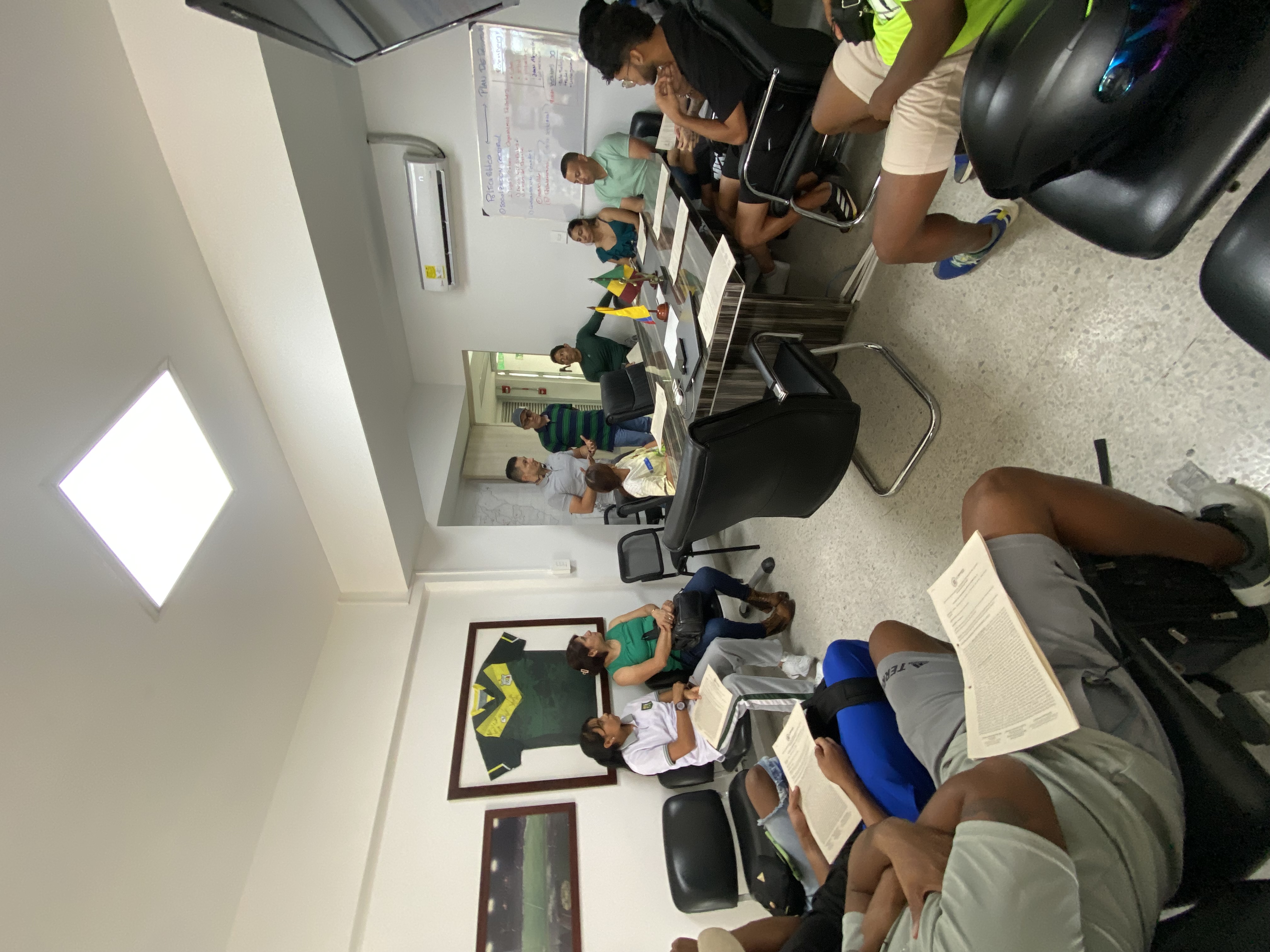 GOBERNACIÓN DEL QUINDÍO IMPULSA A 130 DEPORTISTAS CON APOYO ECONÓMICO