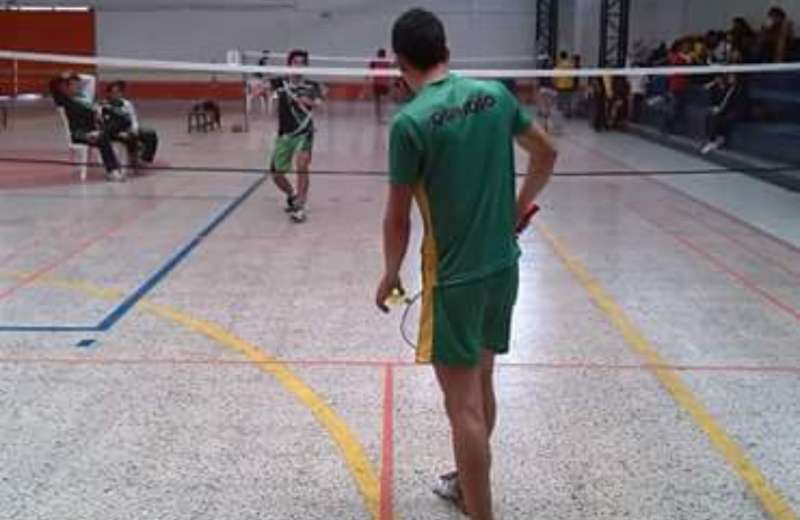 PLATA RECLAMÓ EL BÁDMINTON QUINDIANO EN CHÍA