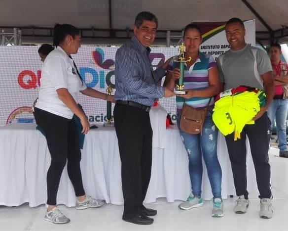 GOBERNADOR ENTREGARÁ LA BANDERA A DELEGACIÓN CAFETERA