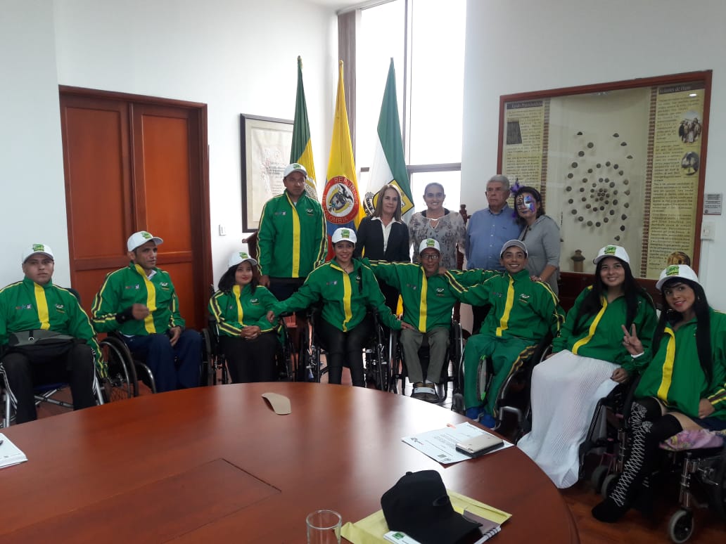 ENTREGA DE IMPLEMENTACIÓN DEPORTIVA