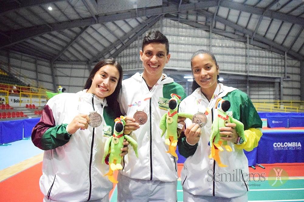 DOS BRONCES PARA EL QUINDÍO EN BÁDMINTON