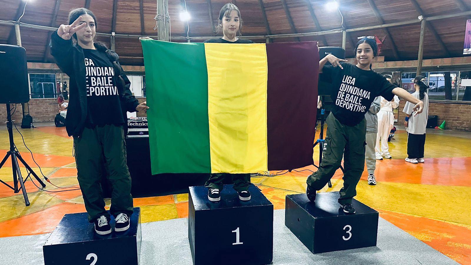 DEPORTISTAS DE LA LIGA DE BAILE DEPORTIVO SE DESTACARON LOGRANDO PODIO COMPLETO EN BOGOTÁ